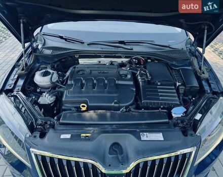 Синій Шкода Суперб, об'ємом двигуна 2.01 л та пробігом 296 тис. км за 15200 $, фото 14 на Automoto.ua