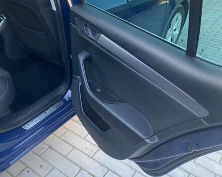 Синий Шкода Суперб, объемом двигателя 2 л и пробегом 141 тыс. км за 17200 $, фото 15 на Automoto.ua