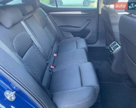 Синий Шкода Суперб, объемом двигателя 2 л и пробегом 141 тыс. км за 17200 $, фото 16 на Automoto.ua