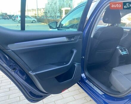 Синий Шкода Суперб, объемом двигателя 2 л и пробегом 141 тыс. км за 17200 $, фото 13 на Automoto.ua