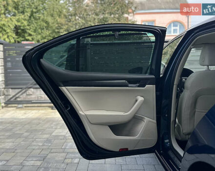 Синий Шкода Суперб, объемом двигателя 1.97 л и пробегом 101 тыс. км за 27499 $, фото 54 на Automoto.ua