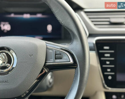 Синий Шкода Суперб, объемом двигателя 1.97 л и пробегом 101 тыс. км за 27499 $, фото 40 на Automoto.ua