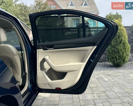 Синий Шкода Суперб, объемом двигателя 1.97 л и пробегом 101 тыс. км за 28499 $, фото 64 на Automoto.ua