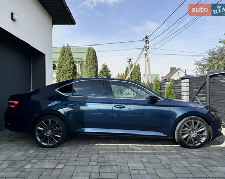 Синий Шкода Суперб, объемом двигателя 1.97 л и пробегом 101 тыс. км за 27499 $, фото 2 на Automoto.ua