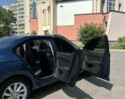 Синий Шкода Суперб, объемом двигателя 1.98 л и пробегом 103 тыс. км за 23000 $, фото 19 на Automoto.ua