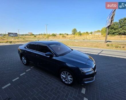 Синий Шкода Суперб, объемом двигателя 1.98 л и пробегом 25 тыс. км за 30999 $, фото 5 на Automoto.ua