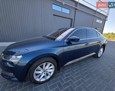 Синий Шкода Суперб, объемом двигателя 1.98 л и пробегом 25 тыс. км за 30999 $, фото 7 на Automoto.ua