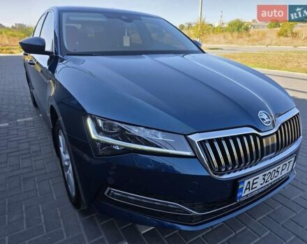 Синий Шкода Суперб, объемом двигателя 1.98 л и пробегом 25 тыс. км за 30999 $, фото 1 на Automoto.ua