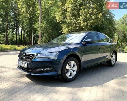 Синий Шкода Суперб, объемом двигателя 1.98 л и пробегом 34 тыс. км за 31500 $, фото 3 на Automoto.ua