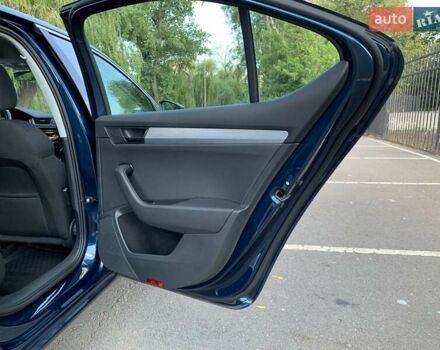 Синий Шкода Суперб, объемом двигателя 1.98 л и пробегом 34 тыс. км за 31500 $, фото 42 на Automoto.ua