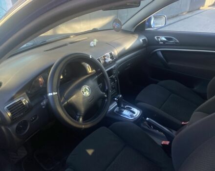 Синий Шкода Суперб, объемом двигателя 2.5 л и пробегом 370 тыс. км за 2200 $, фото 1 на Automoto.ua