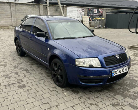 Синий Шкода Суперб, объемом двигателя 2.5 л и пробегом 300 тыс. км за 3500 $, фото 1 на Automoto.ua