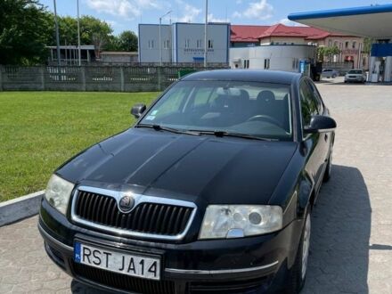 Шкода Суперб 2006 в Костополе на Automoto.ua Синий Шкода Суперб, объемом двигателя 2 л и пробегом 350 тыс. км за 2100 $, фото 1 на Automoto.ua
