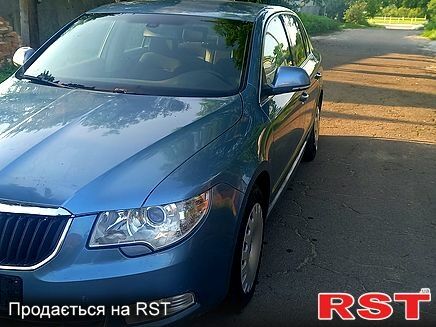 Шкода Суперб 2008 в Звенигородка на Automoto.ua Синий Шкода Суперб, объемом двигателя 2 л и пробегом 227 тыс. км за 8800 $, фото 1 на Automoto.ua