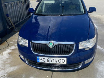 Шкода Суперб 2010 в Львове на Automoto.ua Синий Шкода Суперб, объемом двигателя 1.97 л и пробегом 308 тыс. км за 7300 $, фото 1 на Automoto.ua