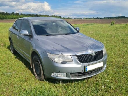 Шкода Суперб 2011 в Хмельнике на Automoto.ua Синий Шкода Суперб, объемом двигателя 0 л и пробегом 220 тыс. км за 6000 $, фото 1 на Automoto.ua