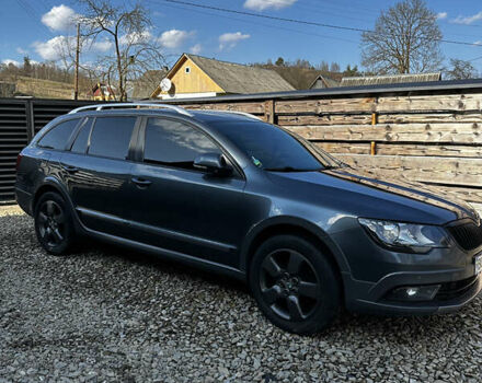 Синій Шкода Суперб, об'ємом двигуна 1.97 л та пробігом 369 тис. км за 12900 $, фото 1 на Automoto.ua