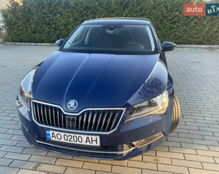 Синий Шкода Суперб, объемом двигателя 2 л и пробегом 141 тыс. км за 17200 $, фото 1 на Automoto.ua