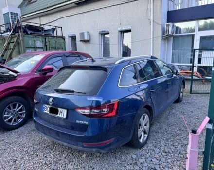 Синій Шкода Суперб, об'ємом двигуна 2 л та пробігом 220 тис. км за 6795 $, фото 1 на Automoto.ua