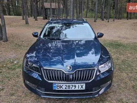 Синій Шкода Суперб, об'ємом двигуна 1.6 л та пробігом 150 тис. км за 18300 $, фото 1 на Automoto.ua
