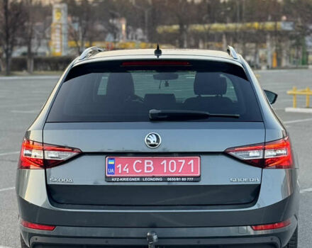 Зеленый Шкода Суперб, объемом двигателя 2 л и пробегом 280 тыс. км за 15999 $, фото 8 на Automoto.ua