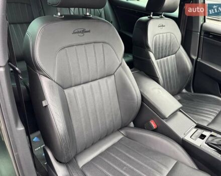 Зелений Шкода Суперб, об'ємом двигуна 2 л та пробігом 236 тис. км за 23900 $, фото 41 на Automoto.ua