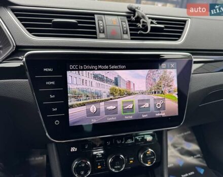 Зелений Шкода Суперб, об'ємом двигуна 2 л та пробігом 236 тис. км за 23900 $, фото 21 на Automoto.ua