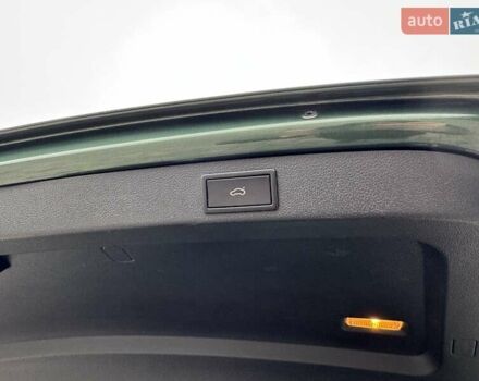 Зелений Шкода Суперб, об'ємом двигуна 2 л та пробігом 236 тис. км за 23900 $, фото 33 на Automoto.ua