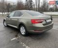 Зелений Шкода Суперб, об'ємом двигуна 1.8 л та пробігом 174 тис. км за 15000 $, фото 12 на Automoto.ua