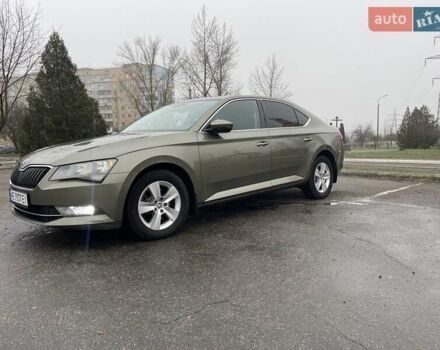 Зелений Шкода Суперб, об'ємом двигуна 1.8 л та пробігом 174 тис. км за 15000 $, фото 2 на Automoto.ua