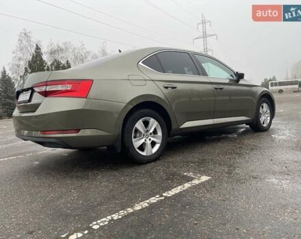 Зелений Шкода Суперб, об'ємом двигуна 1.8 л та пробігом 174 тис. км за 15000 $, фото 18 на Automoto.ua