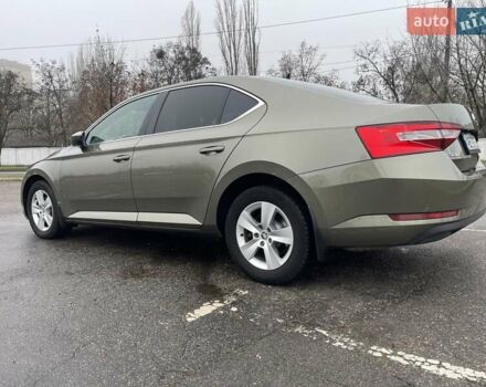 Зелений Шкода Суперб, об'ємом двигуна 1.8 л та пробігом 174 тис. км за 15000 $, фото 8 на Automoto.ua