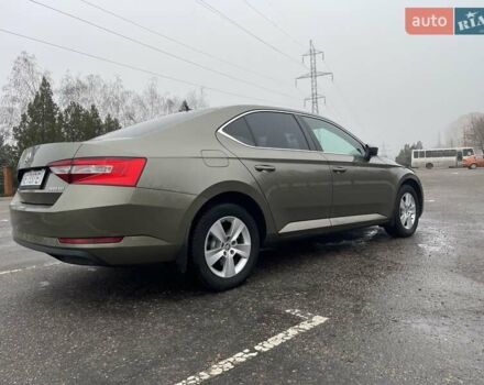 Зелений Шкода Суперб, об'ємом двигуна 1.8 л та пробігом 174 тис. км за 15000 $, фото 48 на Automoto.ua