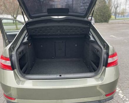 Зелений Шкода Суперб, об'ємом двигуна 1.8 л та пробігом 174 тис. км за 15000 $, фото 84 на Automoto.ua