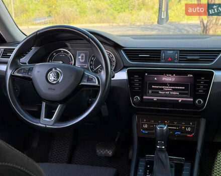 Зеленый Шкода Суперб, объемом двигателя 1.97 л и пробегом 225 тыс. км за 18999 $, фото 1 на Automoto.ua