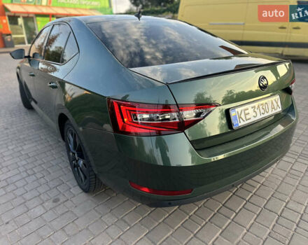 Зеленый Шкода Суперб, объемом двигателя 1.97 л и пробегом 225 тыс. км за 18999 $, фото 7 на Automoto.ua