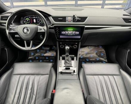 Зелений Шкода Суперб, об'ємом двигуна 2 л та пробігом 232 тис. км за 23900 $, фото 3 на Automoto.ua