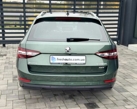 Зелений Шкода Суперб, об'ємом двигуна 2 л та пробігом 232 тис. км за 23900 $, фото 11 на Automoto.ua