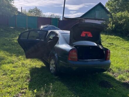 Шкода Суперб 2005 в Чернигове на Automoto.ua Зеленый Шкода Суперб, объемом двигателя 0 л и пробегом 240 тыс. км за 3000 $, фото 1 на Automoto.ua