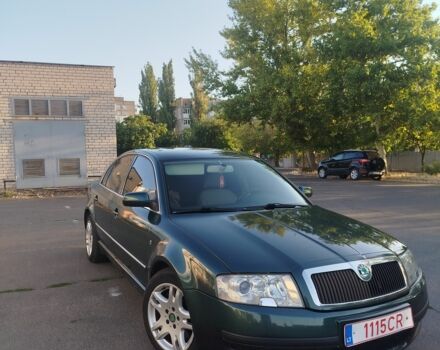 Зелений Шкода Суперб, об'ємом двигуна 2.5 л та пробігом 340 тис. км за 3350 $, фото 1 на Automoto.ua