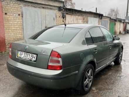 Зеленый Шкода Суперб, объемом двигателя 1.8 л и пробегом 390 тыс. км за 2200 $, фото 1 на Automoto.ua