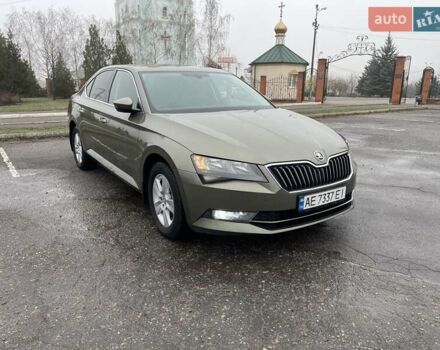 Зелений Шкода Суперб, об'ємом двигуна 1.8 л та пробігом 174 тис. км за 15000 $, фото 1 на Automoto.ua