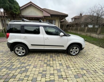 Білий Шкода Єті, об'ємом двигуна 1.2 л та пробігом 225 тис. км за 7300 $, фото 1 на Automoto.ua