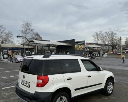 Білий Шкода Єті, об'ємом двигуна 1.4 л та пробігом 145 тис. км за 9000 $, фото 5 на Automoto.ua