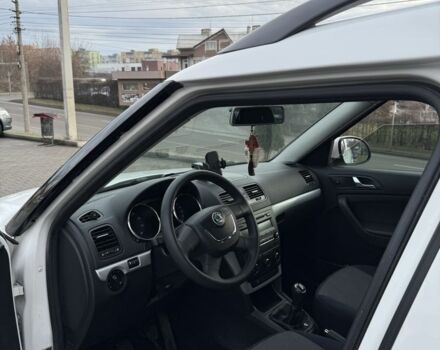 Білий Шкода Єті, об'ємом двигуна 1.4 л та пробігом 145 тис. км за 9000 $, фото 14 на Automoto.ua