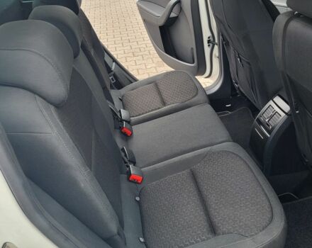 Білий Шкода Єті, об'ємом двигуна 1.6 л та пробігом 248 тис. км за 12771 $, фото 13 на Automoto.ua