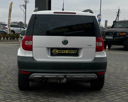 Белый Шкода Ети, объемом двигателя 1.2 л и пробегом 152 тыс. км за 9900 $, фото 5 на Automoto.ua