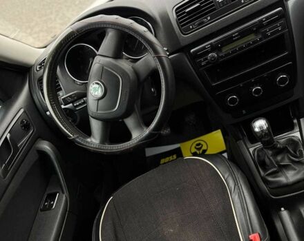 Белый Шкода Ети, объемом двигателя 1.2 л и пробегом 152 тыс. км за 9900 $, фото 14 на Automoto.ua