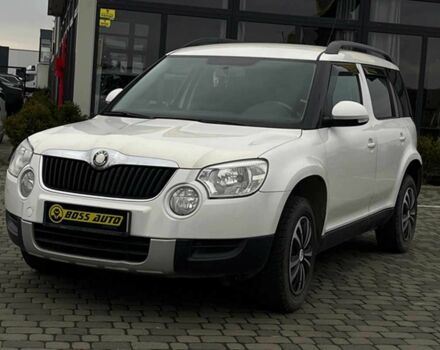 Белый Шкода Ети, объемом двигателя 1.2 л и пробегом 152 тыс. км за 9900 $, фото 2 на Automoto.ua