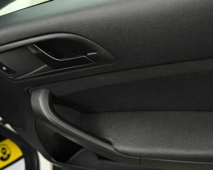 Белый Шкода Ети, объемом двигателя 1.2 л и пробегом 152 тыс. км за 9900 $, фото 16 на Automoto.ua